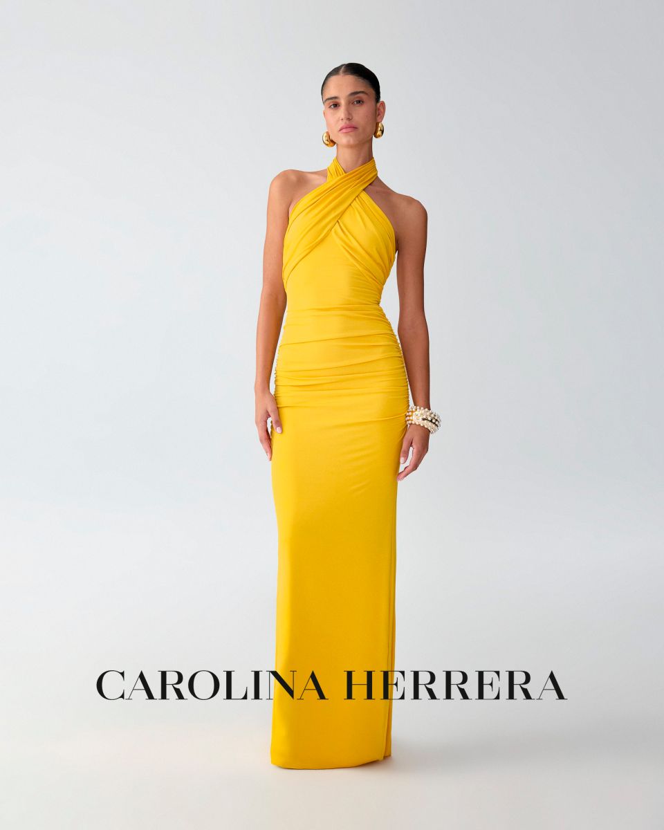 CLAUDIA M.  FOR CAROLINA HERRERA
